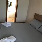 Sunrise Hotel *