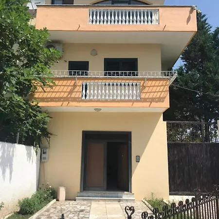 Sunrise Guest house *